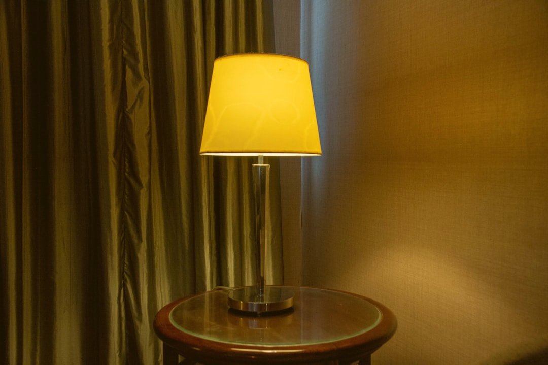 Cara Memilih Lampu yang Tepat untuk Setiap Ruangan di Rumah