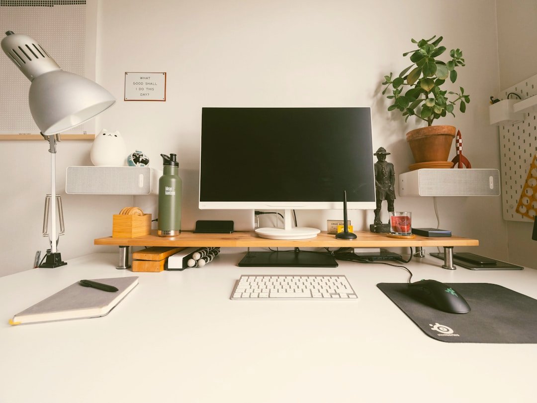 Inspirasi Home Office yang Nyaman dan Produktif di Rumah